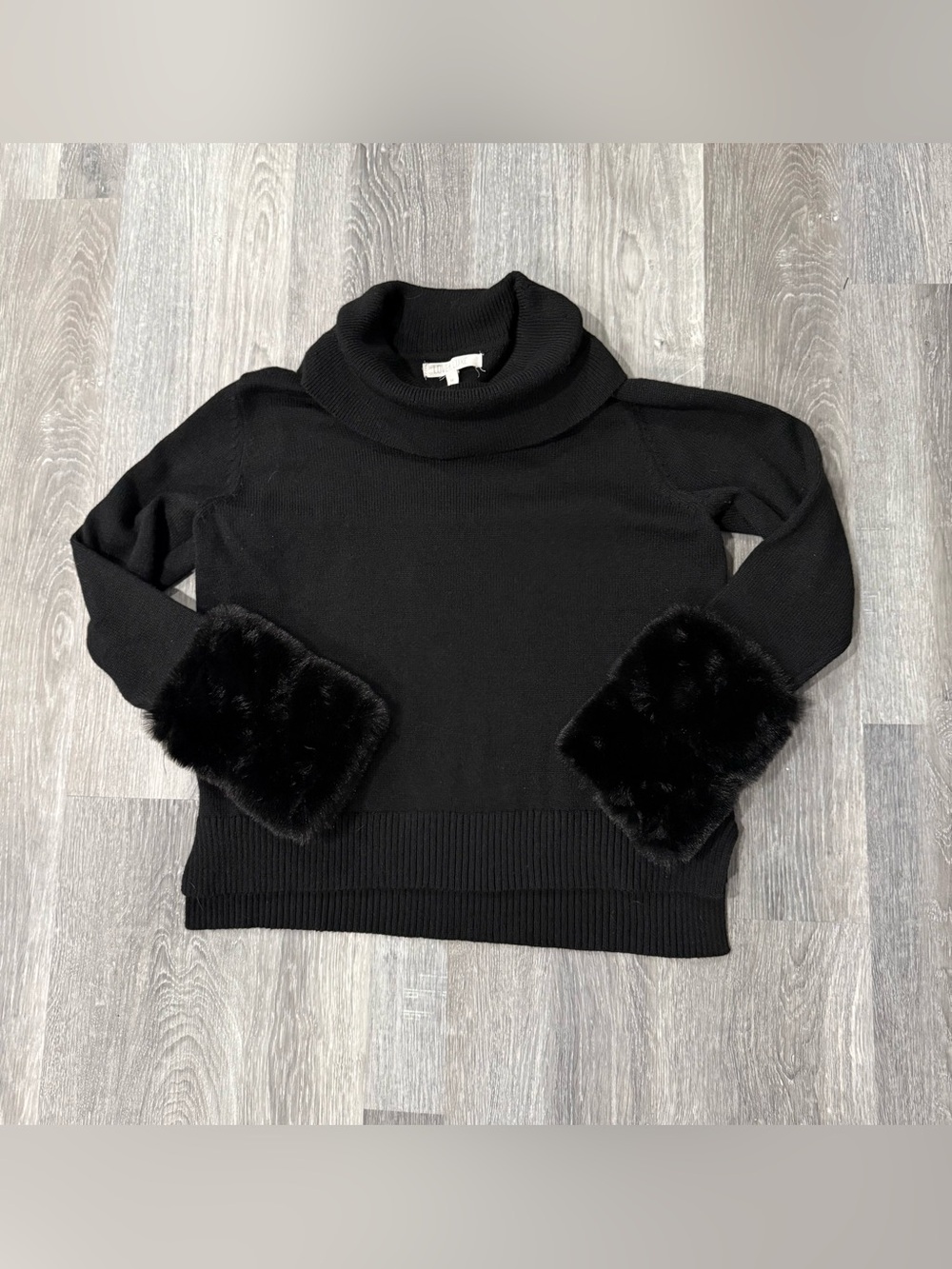 Love+Luxe Womens M Black Solid Knit Turtleneck Pullover Sweater Faux Fur Trim